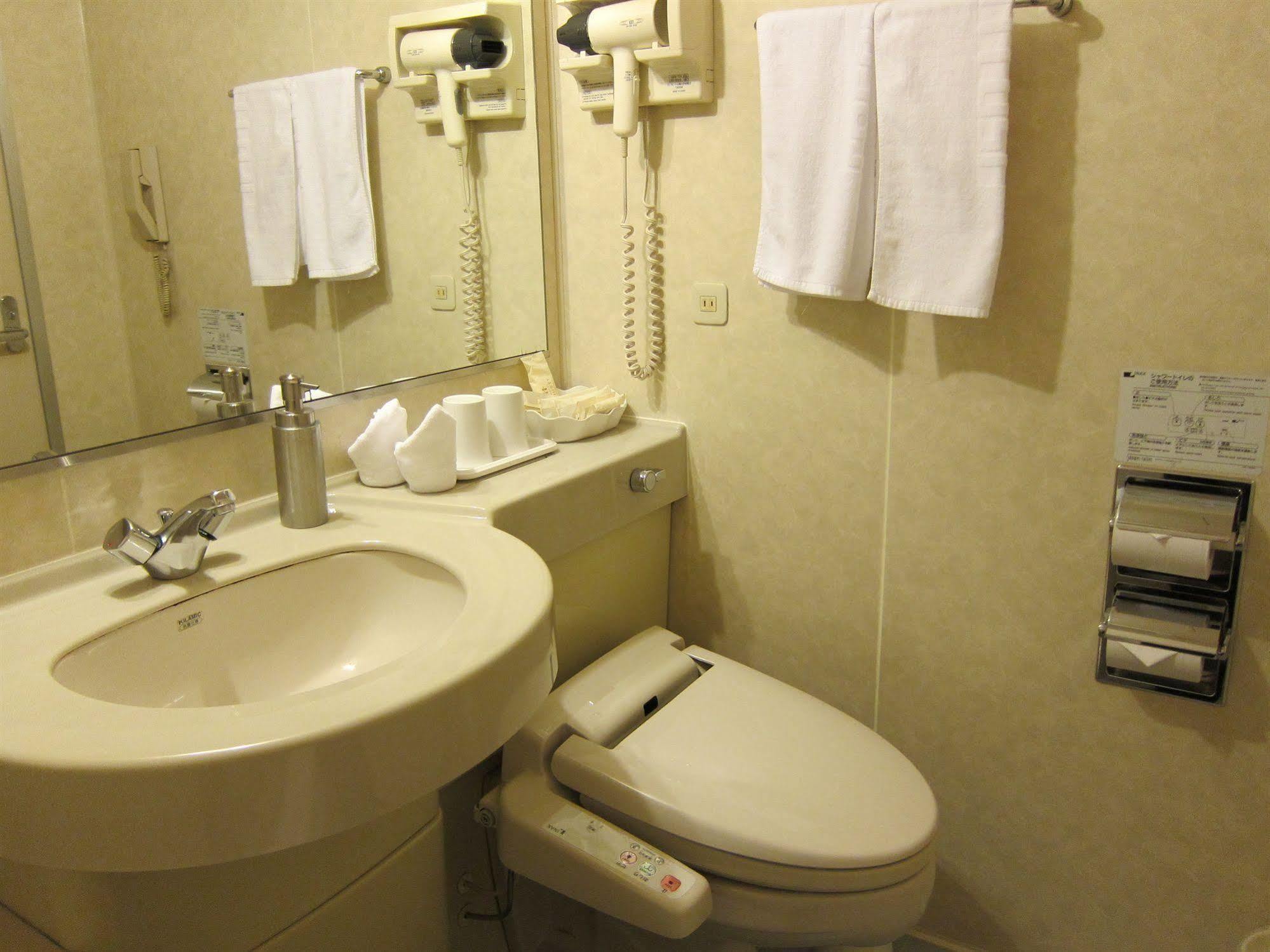 Hotel Trusty Nagoya Exteriör bild