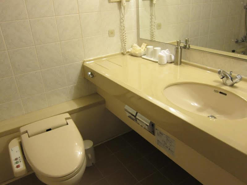 Hotel Trusty Nagoya Exteriör bild